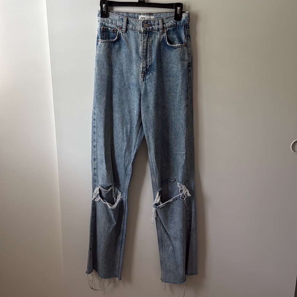 ZARA ripped relaxed medium wash denim jeans